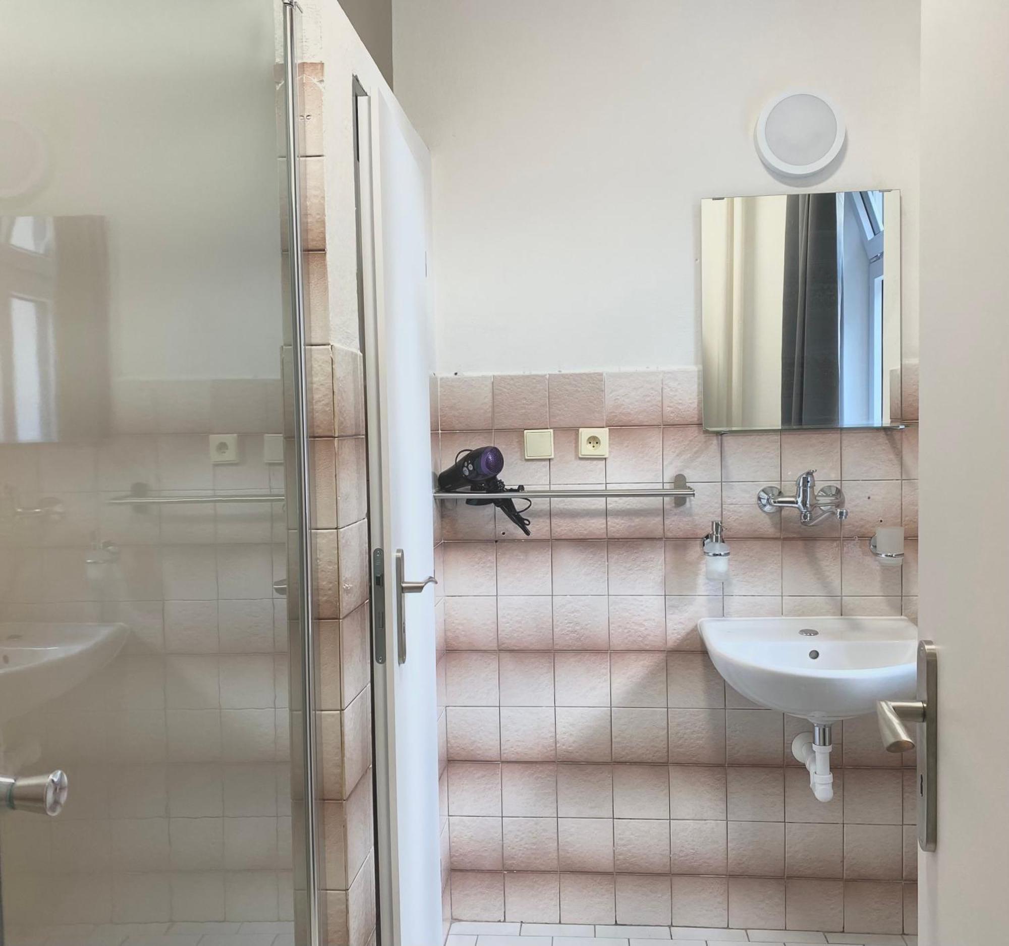Hotel Labe Hřensko エクステリア 写真